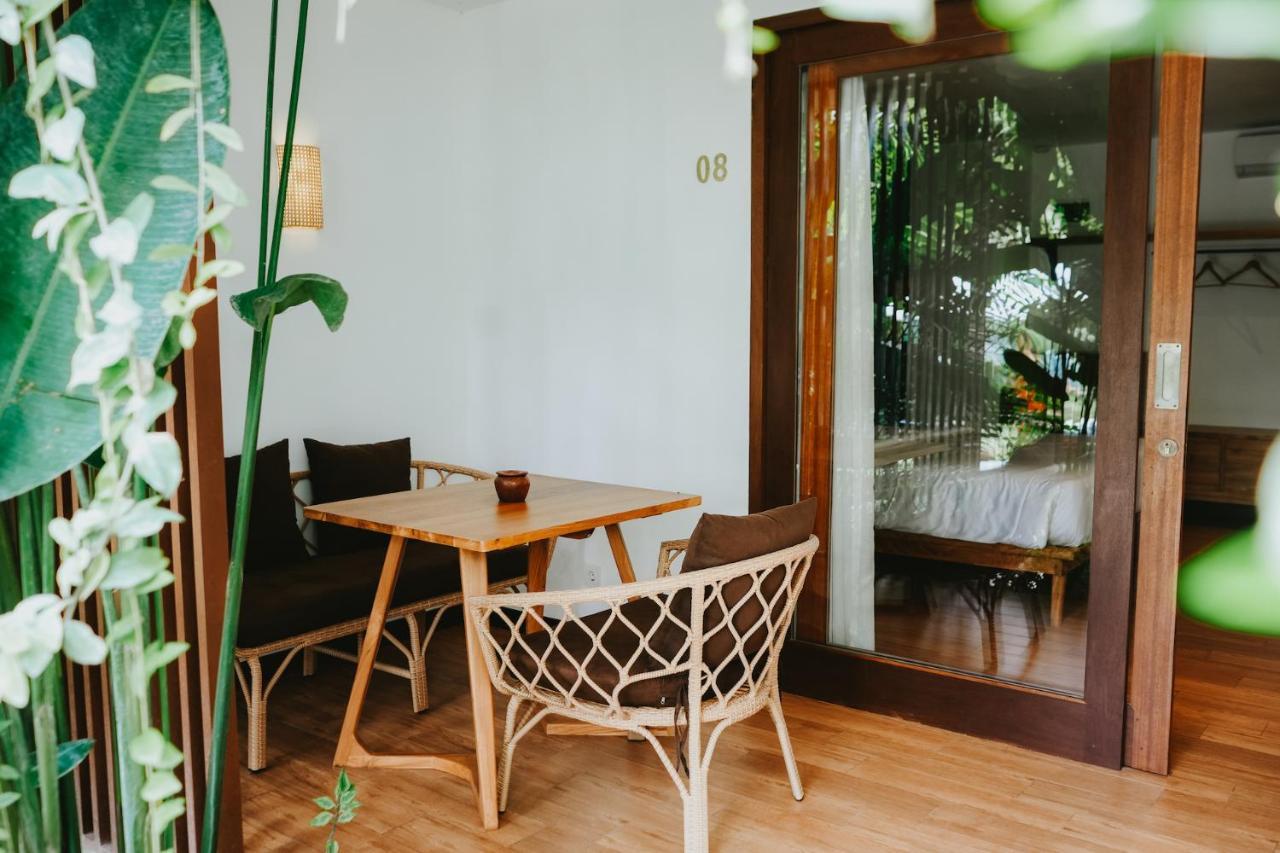 Porter Hotel - Surf & Yoga Retreat Kuta  Exterior foto